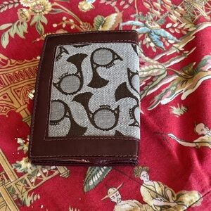 Elegant Brown and Gray Women's Card Holder